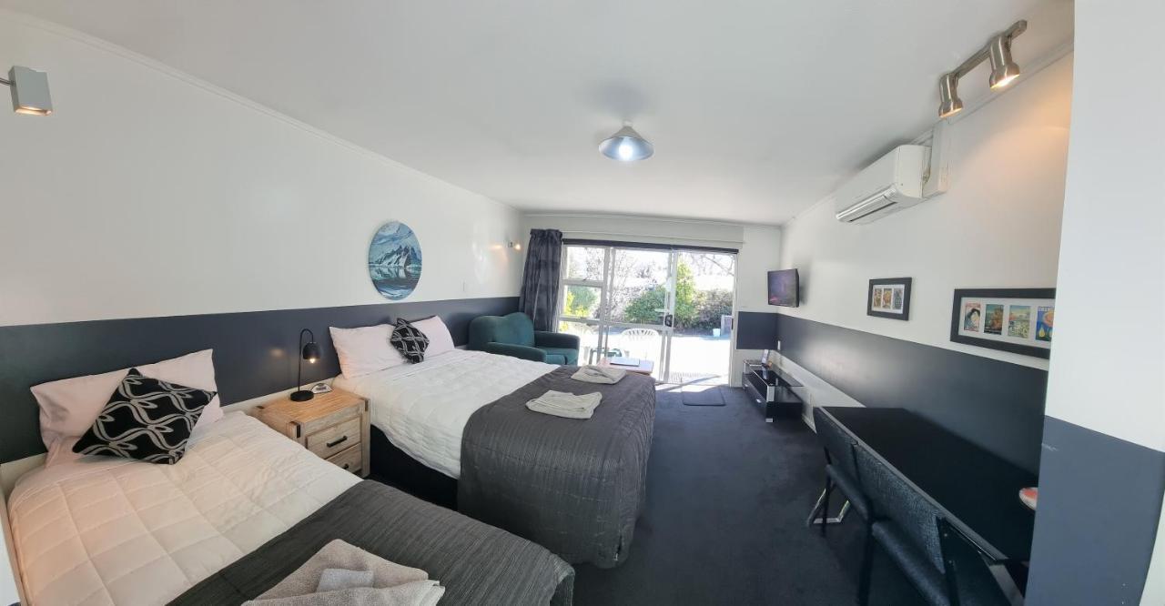 Alpine Motel Wanaka Exterior photo
