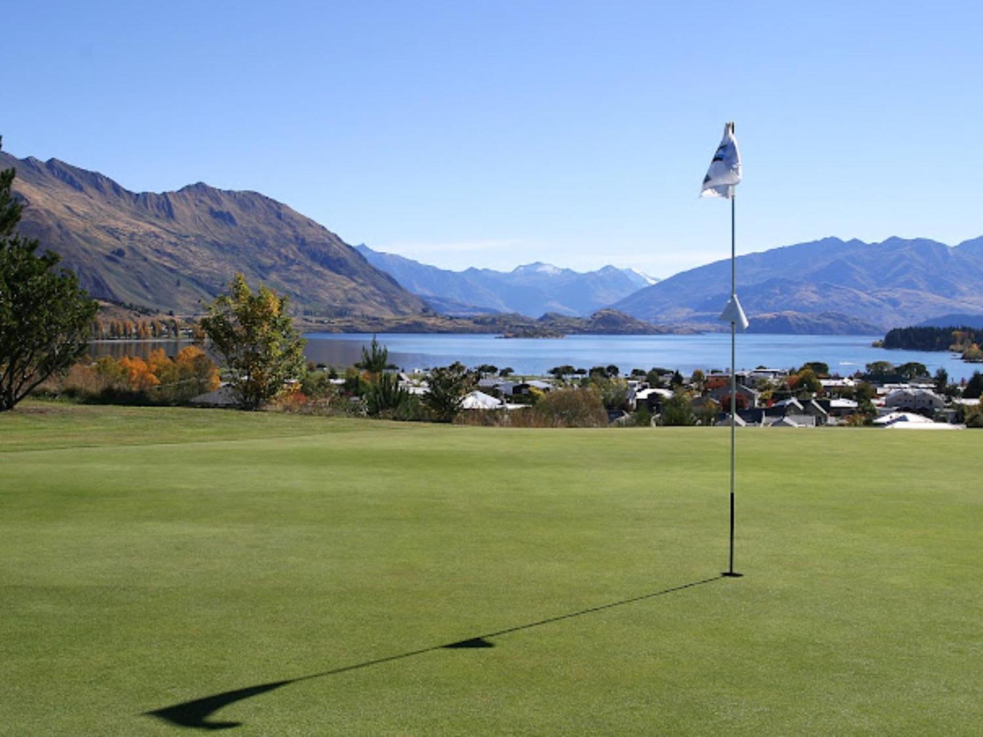 Alpine Motel Wanaka Exterior photo