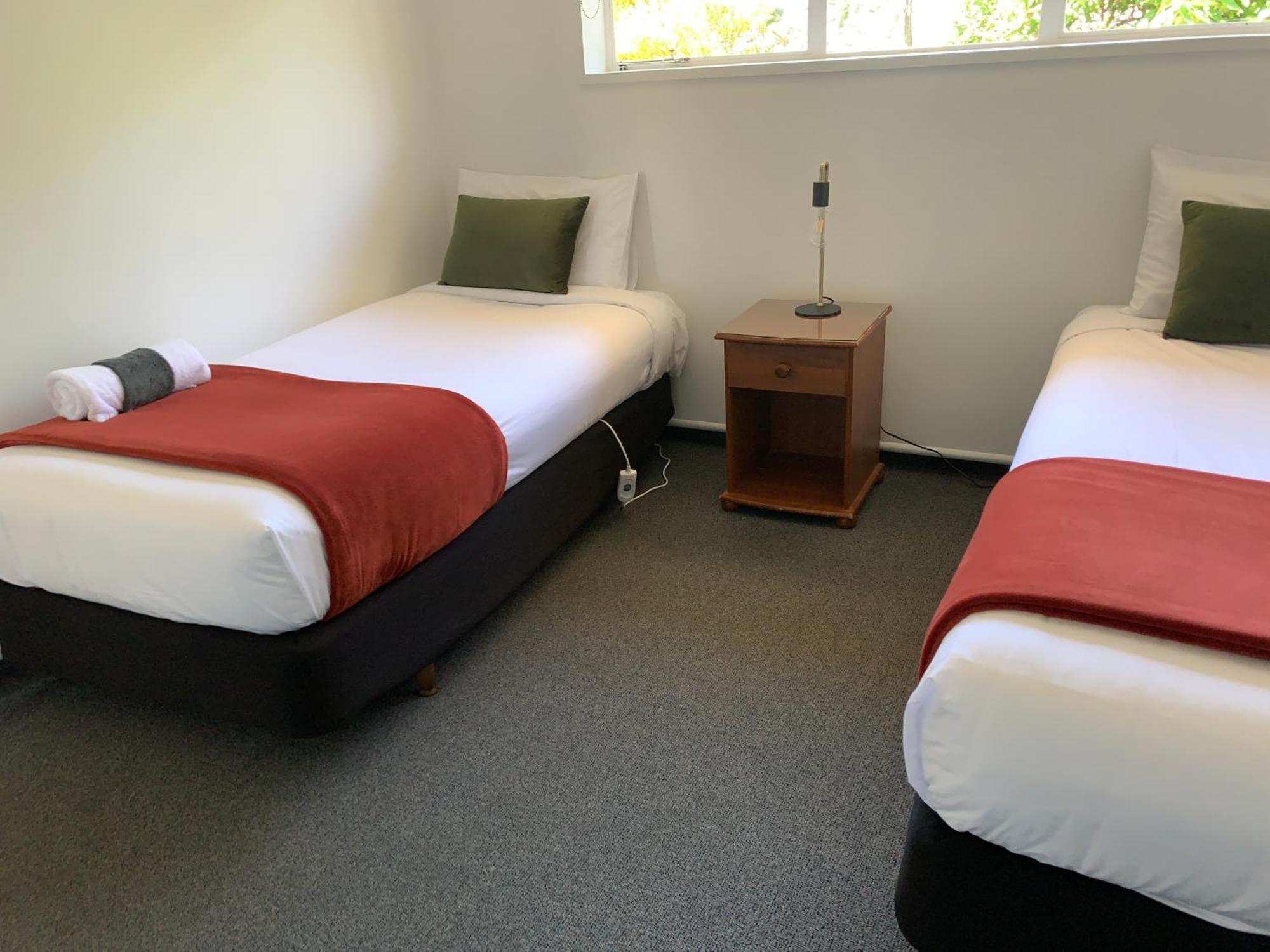 Alpine Motel Wanaka Exterior photo