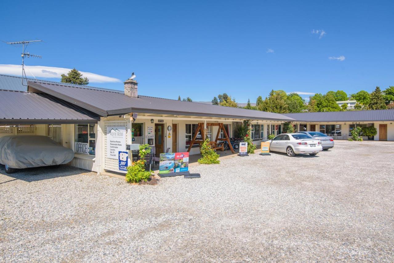 Alpine Motel Wanaka Exterior photo