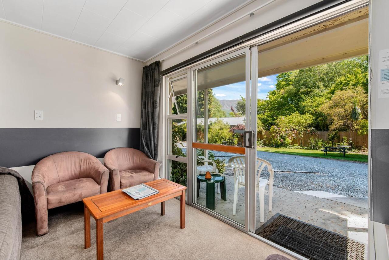 Alpine Motel Wanaka Exterior photo